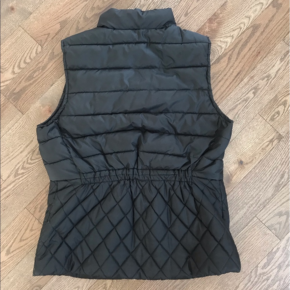 black puffer vest - Picture 2 of 4